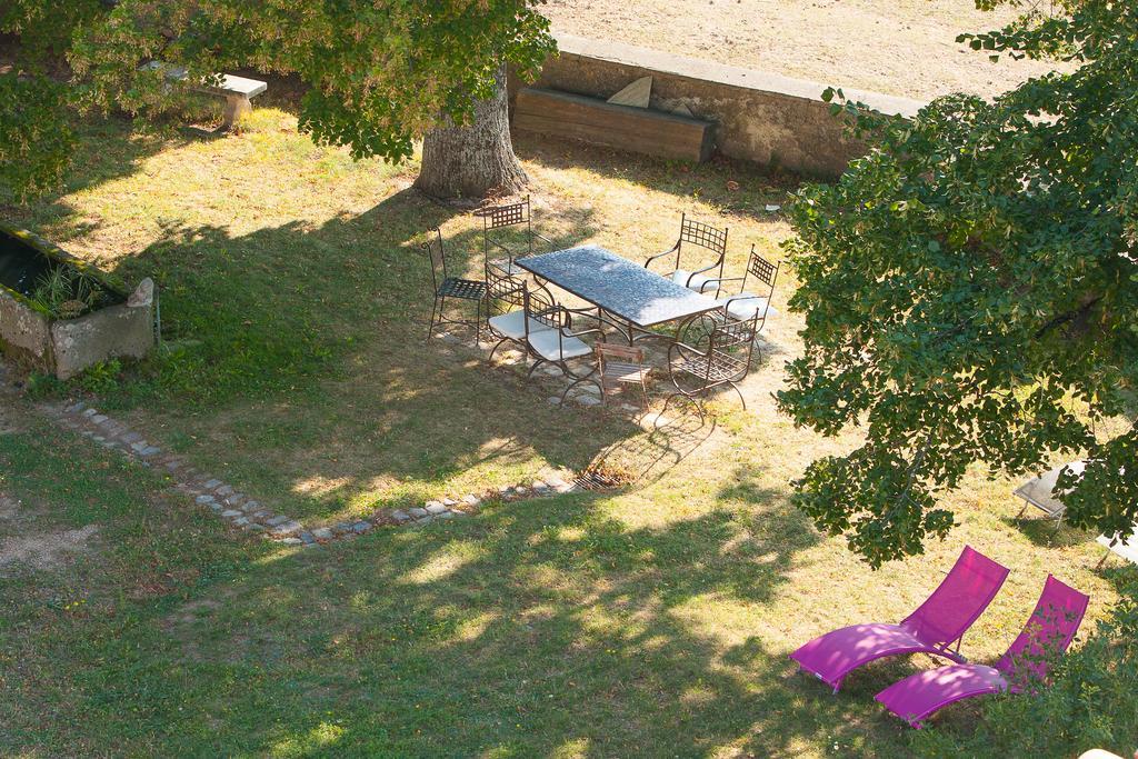 Chateau Du Besset Saint-Romain-de-Lerps エクステリア 写真